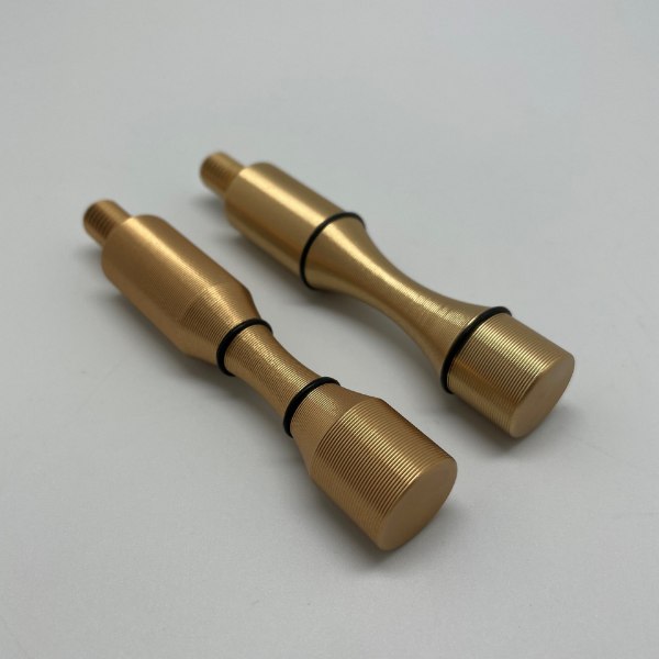 1-bottle-gold-wine-pegs-modvino